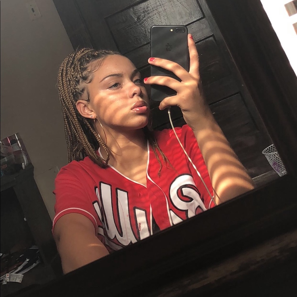 Meet your Posher, Jacalea